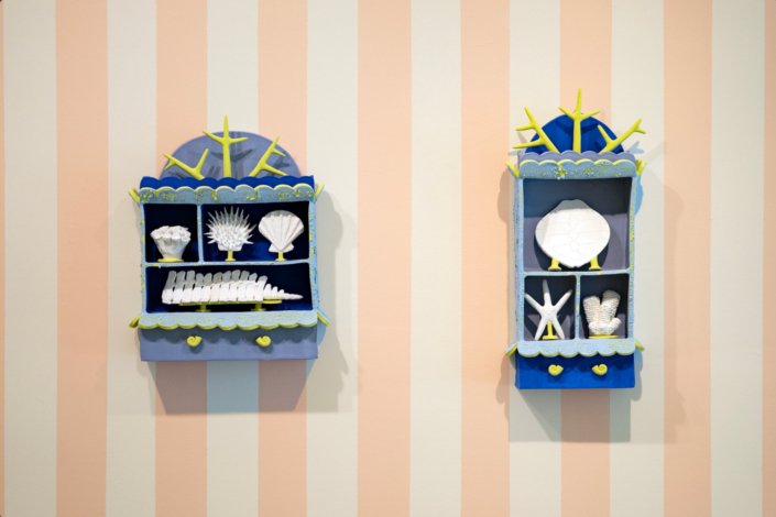 Beatriz Chachamovits Blue and lilac cabinets