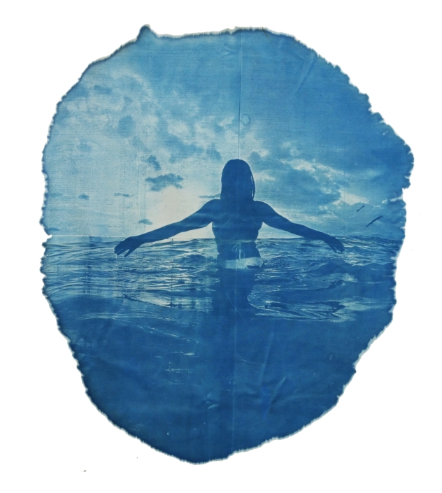 6 Yoly at sunrise 2024 14x 21 cyanotype on cotton
