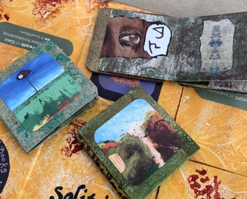 Mini bookmaking
