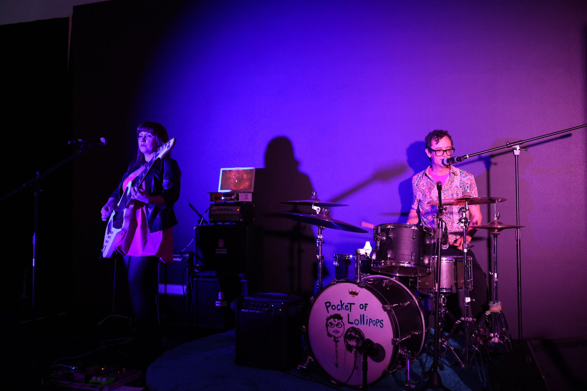 Pocket Full Of Lollipops band performing5