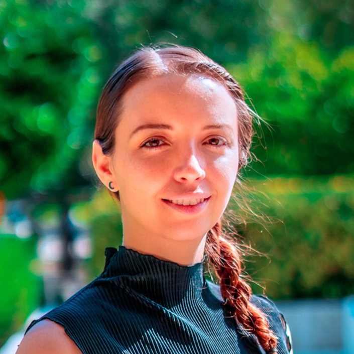 Ingrid Schindall Headshot