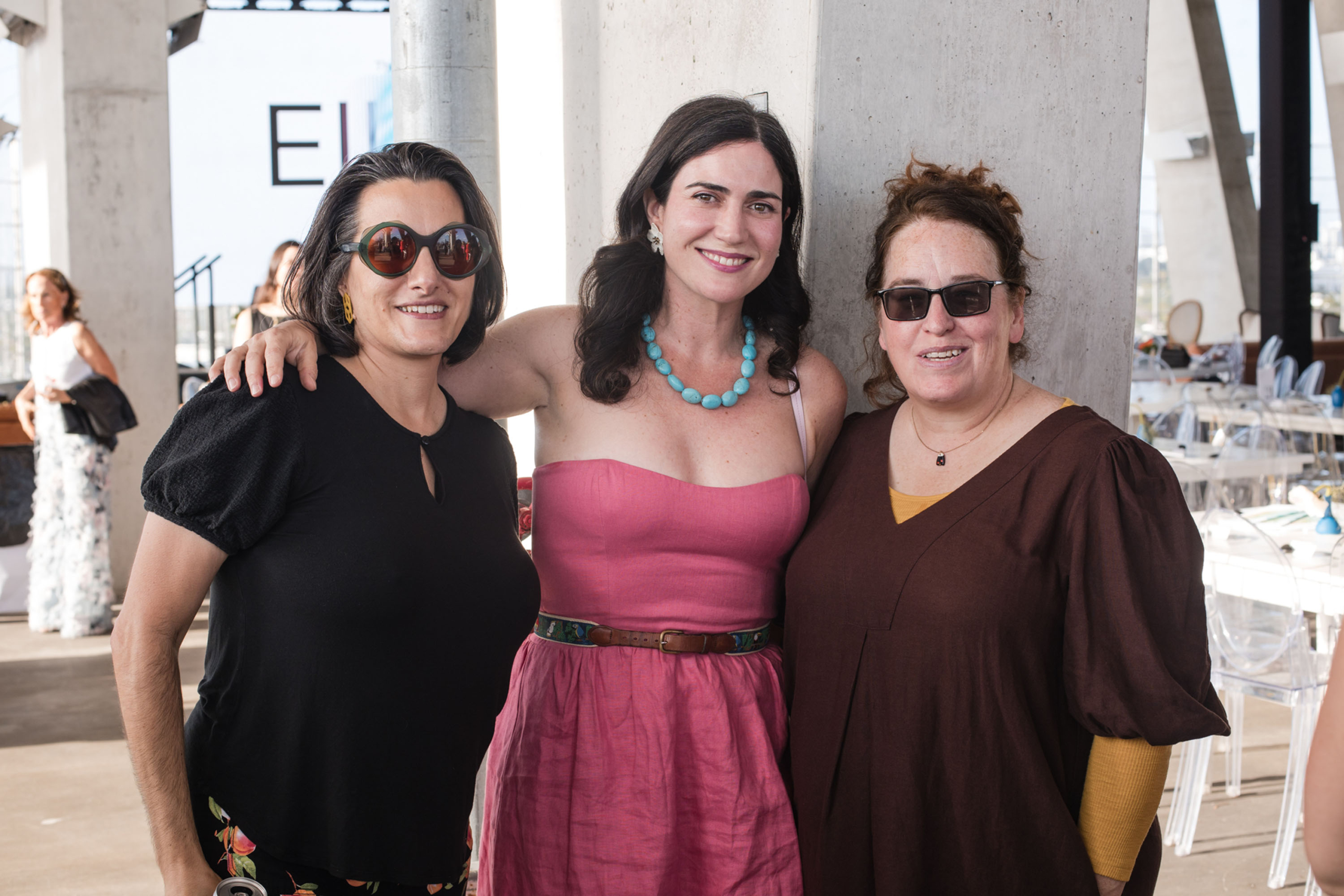 Regina Jestrow, Sarah Michelle Rupert & Kerry Phillips 7370