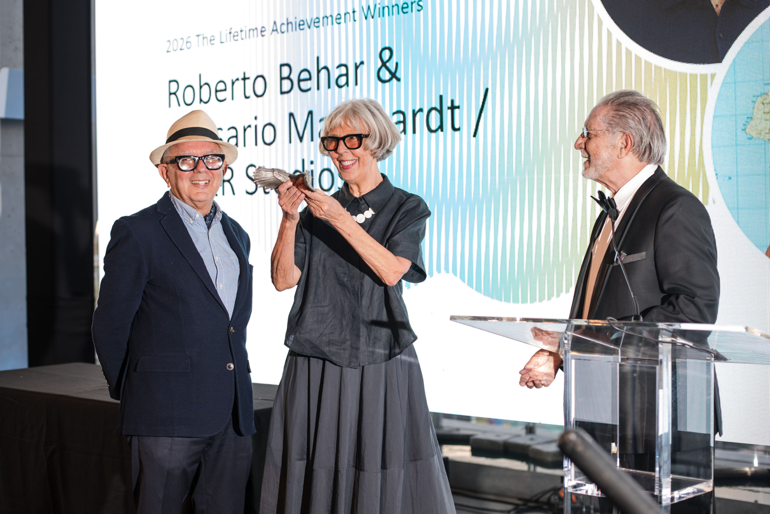 Roberto Behar, Rosario Marquardt & Sergio Garcia Granados 7749
