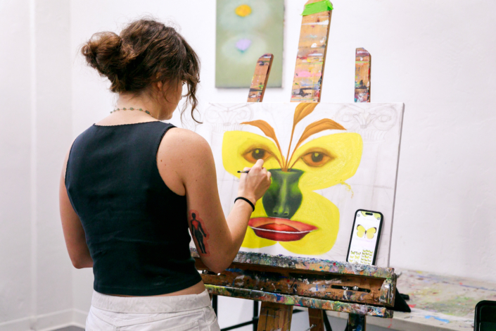 Surrealist Painting calss Pic Diana Larrea NUB 2478 Edit Web
